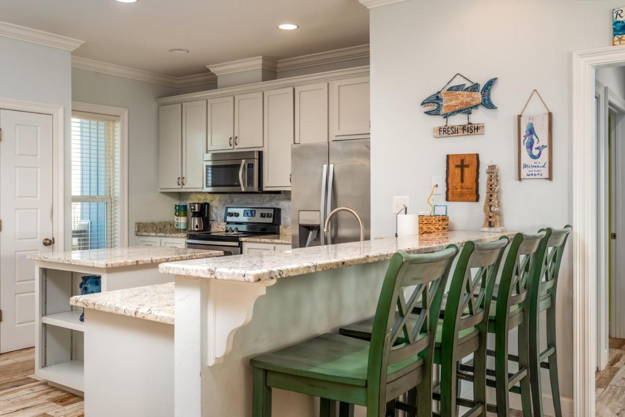 Awake On The Gulf - Gulf Front! Gaze Up At The Stars From Your Large Deck While Listening To The Waves Crash, Home Dauphin Island Exterior photo